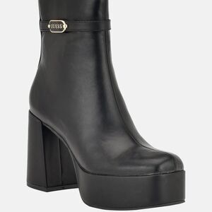 Guess Women's Black and Gold Boots